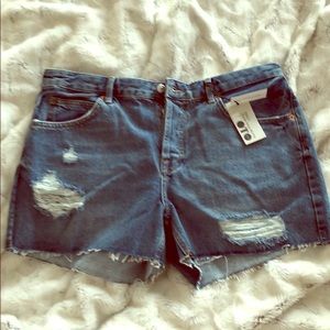 Ashley Ultimate Vintage Mid-Rise Shorts size 14